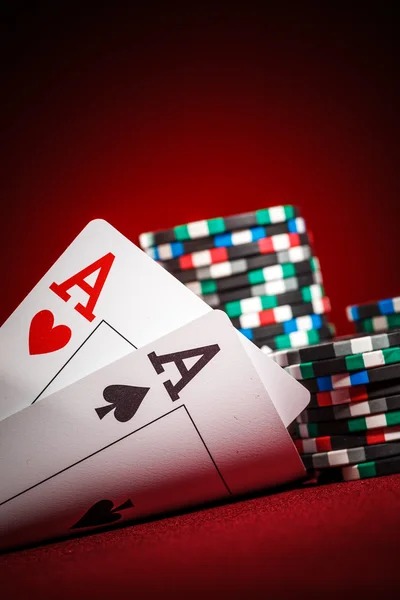 Antarmuka Bandar Poker dengan tabel pembayaran dan statistik pemain